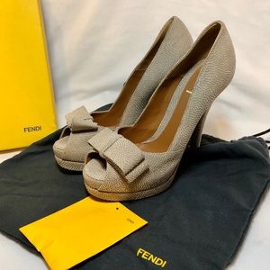 FENDI Spuntata Suede Peep Toe Pumps